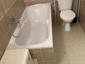 Pronájem bytu 2+1, Chomutov, Kukaňova, 68 m2