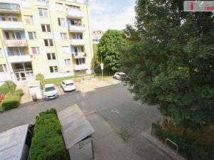 Pronájem bytu 1+kk, Praha - Letňany, Zlonická, 36 m2