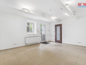 Prodej obchodního prostoru, Ostrava - Slezská Ostrava, Chittussiho, 449 m2