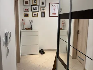 Pronájem bytu 4+kk, Praha - Holešovice, V háji, 110 m2