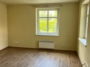 Pronájem bytu 2+kk, Liberec, Zhořelecká, 48 m2