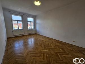 Pronájem bytu 2+kk, Praha, Husinecká, 73 m2