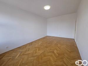 Pronájem bytu 2+kk, Praha, Husinecká, 73 m2