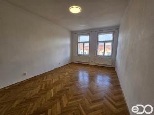 Pronájem bytu 2+kk, Praha, Husinecká, 73 m2