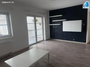 Pronájem bytu 3+1, Plzeň - Severní Předměstí, Brněnská, 95 m2