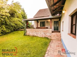 Prodej rodinného domu, Perná, 403 m2