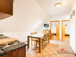 Prodej rodinného domu, Perná, 403 m2