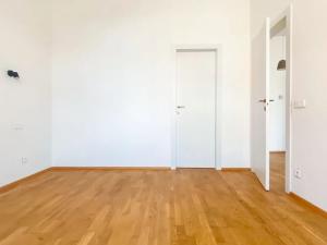 Pronájem bytu 2+kk, Praha - Holešovice, Ovenecká, 54 m2