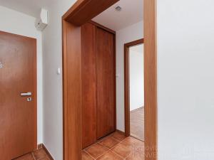 Pronájem bytu 2+1, Praha - Vokovice, Tobrucká, 53 m2