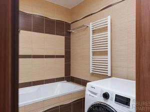 Pronájem bytu 2+1, Praha - Vokovice, Tobrucká, 53 m2