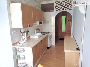 Pronájem bytu 2+1, Karlovy Vary - Drahovice, Maďarská, 60 m2