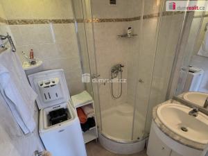 Pronájem bytu 2+1, Karlovy Vary - Drahovice, Maďarská, 60 m2