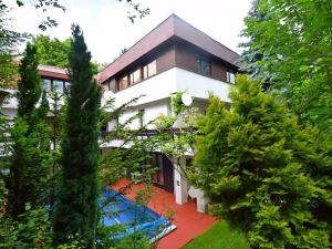 Pronájem bytu 1+1, Praha - Hlubočepy, Pod Ateliéry, 50 m2