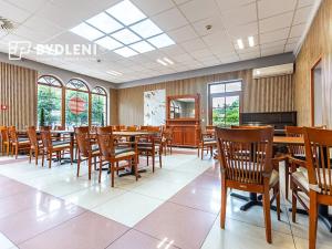 Pronájem restaurace, Teplice, U Nových lázní, 541 m2