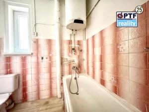 Pronájem bytu 1+1, Plzeň, Sladkovského, 38 m2