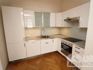 Pronájem bytu 3+kk, Praha - Vinohrady, Vinohradská, 73 m2
