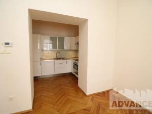 Pronájem bytu 3+kk, Praha - Vinohrady, Vinohradská, 73 m2