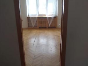 Prodej bytu 2+1, Meziboří, Okružní, 62 m2