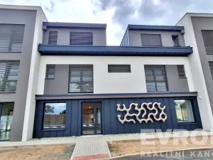 Prodej bytu 3+kk, Vysoký Újezd, Ke Kuchaři, 85 m2