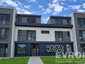 Prodej bytu 2+kk, Vysoký Újezd, Ke Kuchaři, 69 m2