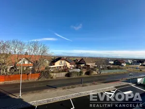 Prodej bytu 2+kk, Vysoký Újezd, Ke Kuchaři, 69 m2
