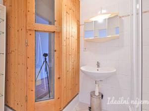 Pronájem bytu 2+kk, Brno - Ponava, Staňkova, 38 m2