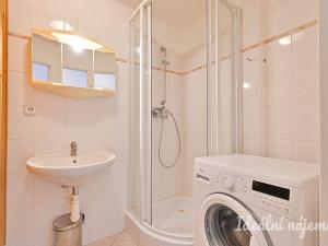 Pronájem bytu 2+kk, Brno - Ponava, Staňkova, 38 m2