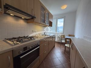 Prodej bytu 3+1, Plzeň - Lobzy, Pod Vrchem, 64 m2
