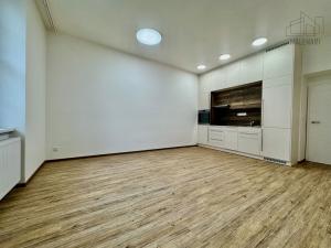 Pronájem bytu 2+kk, Praha - Smíchov, Ke Koulce, 51 m2