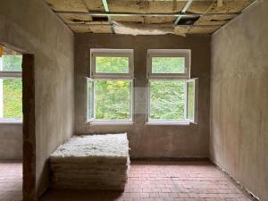 Prodej půdního prostoru, Karlovy Vary, Sadová, 150 m2