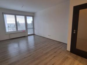 Pronájem bytu 2+kk, Pardubice - Zelené Předměstí, Pod Vinicí, 64 m2