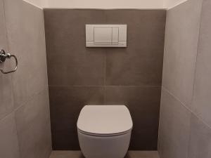Pronájem bytu 2+kk, Pardubice - Zelené Předměstí, Pod Vinicí, 64 m2
