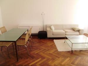 Pronájem bytu 2+kk, Praha, Malátova, 62 m2