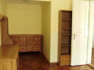 Pronájem bytu 2+kk, Praha, Malátova, 62 m2