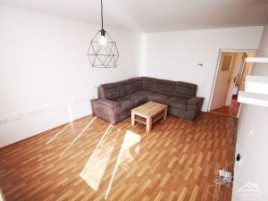 Pronájem bytu 2+1, Jihlava, 75 m2