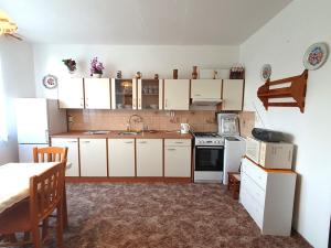 Pronájem bytu 1+1, Praha, Bělinského, 36 m2