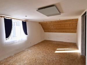Prodej rodinného domu, Strážov, 220 m2