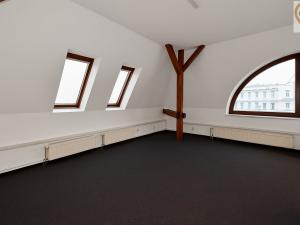 Pronájem kanceláře, Trutnov, Veleslavínova, 49 m2