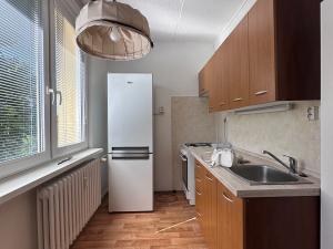 Pronájem bytu 2+1, Třebíč - Nové Dvory, Fr. Hrubína, 49 m2