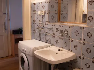 Pronájem bytu 1+1, Praha - Nusle, U Svépomoci, 38 m2
