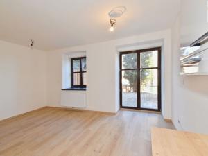 Prodej bytu 1+kk, Žacléř, Zámecká, 33 m2
