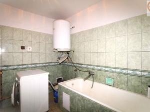 Prodej rodinného domu, Dolany - Řakom, 80 m2