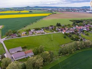 Prodej pozemku pro bydlení, Jičín - Robousy, 12409 m2