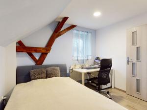 Prodej rodinného domu, Knovíz, 170 m2