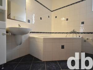 Pronájem bytu 2+kk, Karlovy Vary, Moskevská, 64 m2