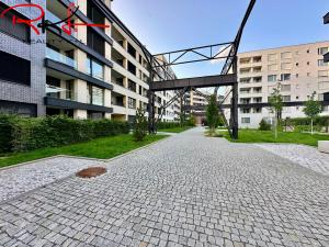 Pronájem bytu 2+kk, Praha, U Pergamenky, 60 m2