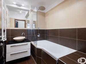 Pronájem bytu 2+kk, Praha - Zličín, Hevlínská, 47 m2