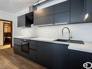 Pronájem bytu 2+kk, Praha - Zličín, Hevlínská, 47 m2