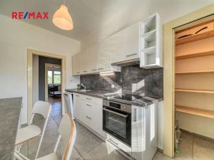 Pronájem bytu 3+1, Kolín, Sluneční, 78 m2