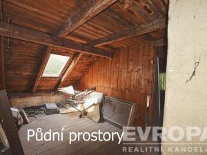 Prodej rodinného domu, Liberec - Liberec XXXIII-Machnín, Rynoltická, 610 m2